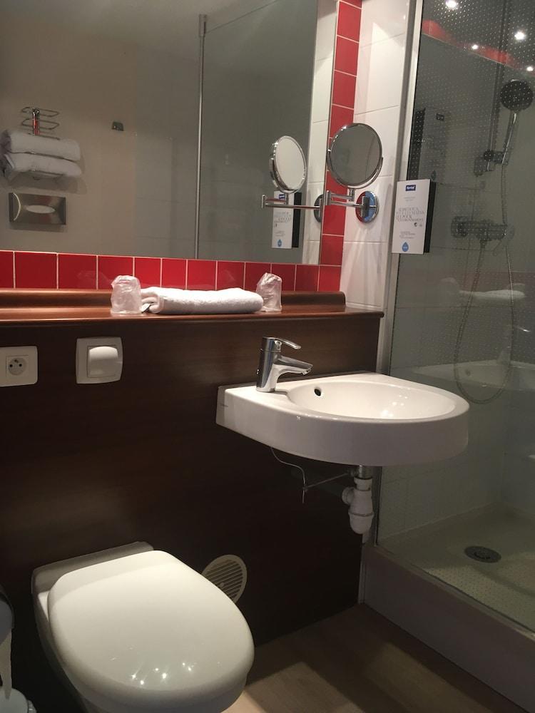 Kyriad Montpellier Nord Parc Euromedecine Saint-Clement-de-Riviere Ngoại thất bức ảnh