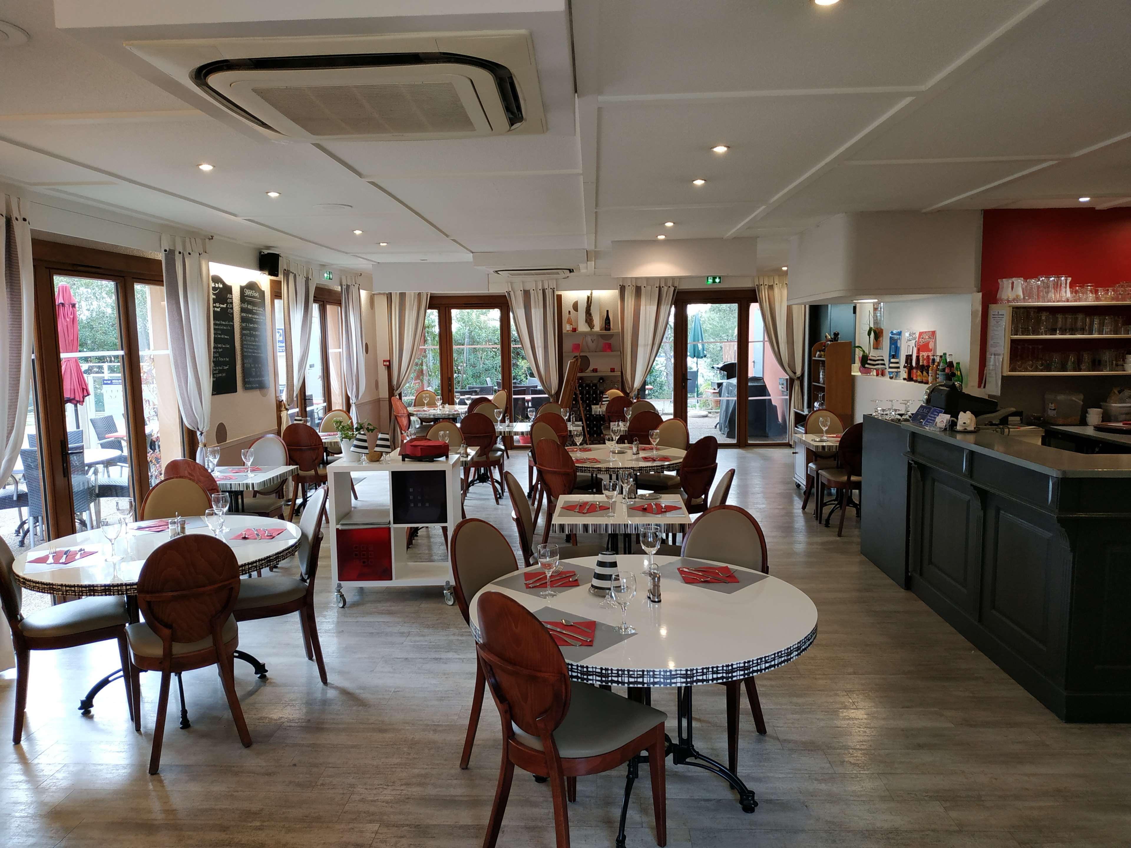 Kyriad Montpellier Nord Parc Euromedecine Saint-Clement-de-Riviere Ngoại thất bức ảnh