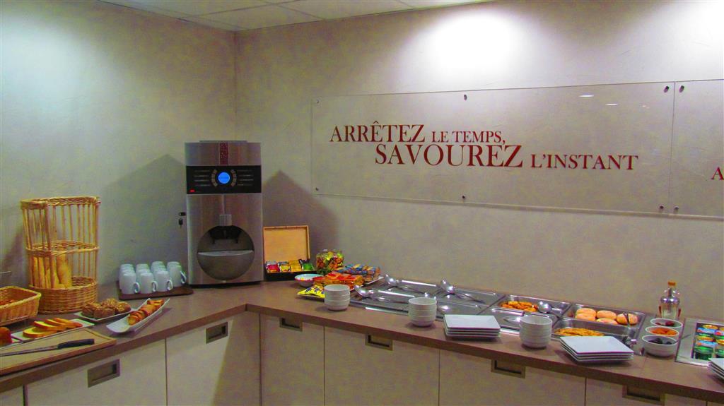 Kyriad Montpellier Nord Parc Euromedecine Saint-Clement-de-Riviere Ngoại thất bức ảnh